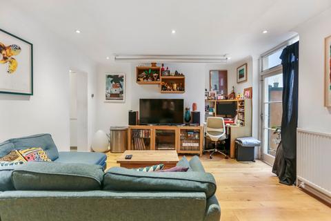 2 bedroom flat for sale, Lansdowne Place Hove BN3 1FL