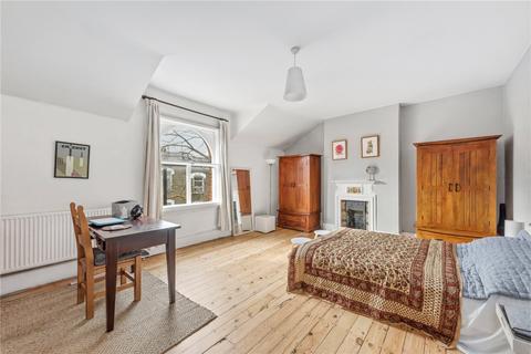 2 bedroom maisonette for sale, Highbury Park, London, N5