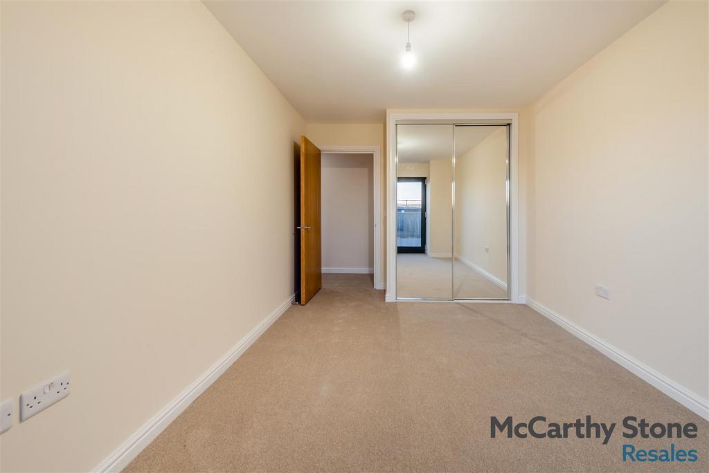 8681635-interior52.jpg