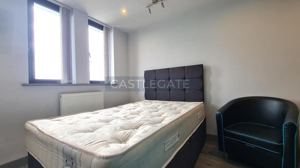 Room 73, The Works at Standard House (2)