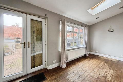 3 bedroom end of terrace house for sale, Westcott Road, South Shields