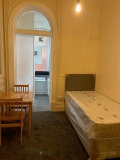 undefined, Strathray Gardens, Swiss Cottage NW3