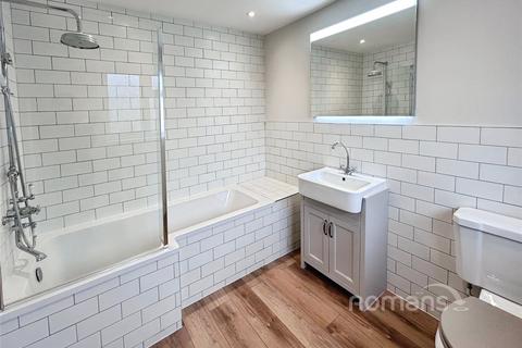 undefined, Henley Road, Caversham, Reading, RG4