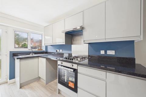 2 bedroom terraced house to rent, Lister Street, Nuneaton