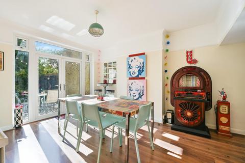 4 bedroom semi-detached house for sale, Chadacre Road, Stoneleigh