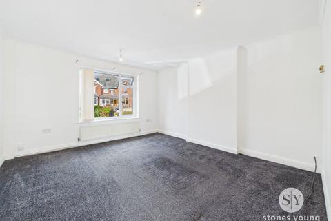 3 bedroom flat for sale, St. Silas's Road, Blackburn, BB2