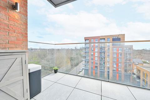 undefined, Copley Close, Hanwell, W7
