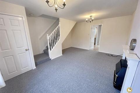 undefined, Martingale Drive, Leeds LS10