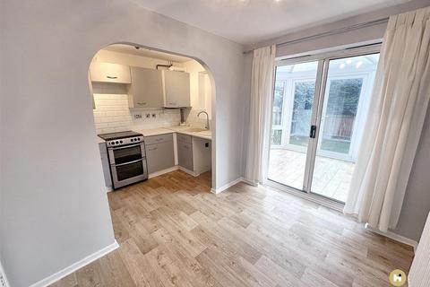 undefined, Martingale Drive, Leeds LS10