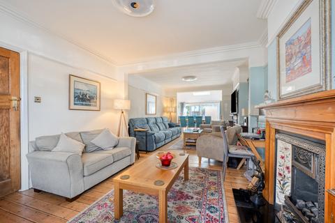 undefined, West Barnes Lane, New Malden KT3