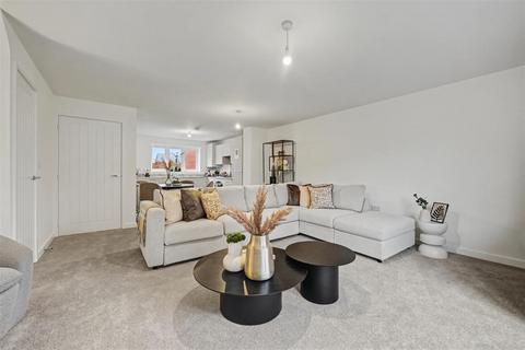 3 bedroom semi-detached house for sale, Heart of England Way, Nuneaton CV11