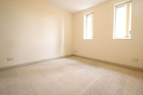 undefined, Milton Road, Cambridge, CB4