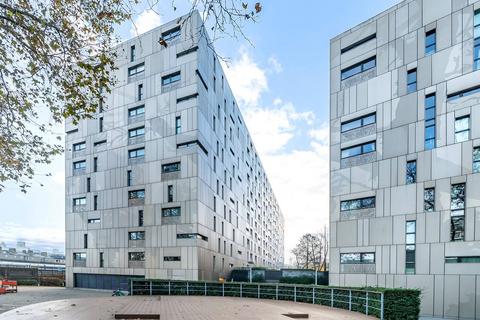 undefined, Grosvenor Waterside, Pimlico, London, SW1W