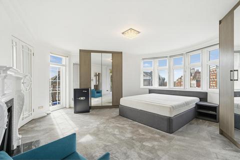 4 bedroom flat to rent, Palace Court, 250 Finchley Road, NW3