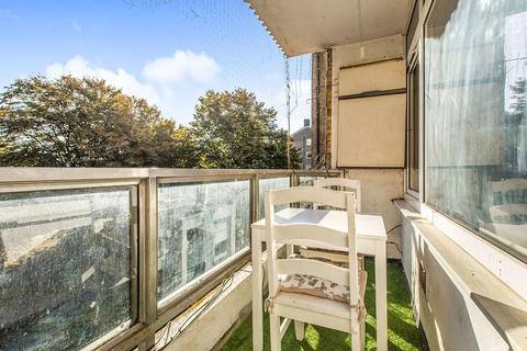 undefined, Pynham Close, Abbeywood, London, SE2 9QN