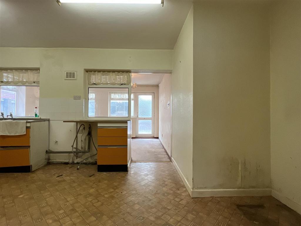 Image00012.jpeg