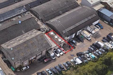 Warehouse to rent, 11-17 Fowler Rd Ilford IG6 3UJ