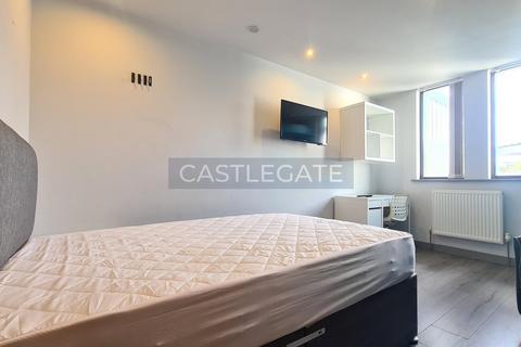 1 bedroom in a flat share to rent, The Works, Half Moon Street, Huddersfield, HD1