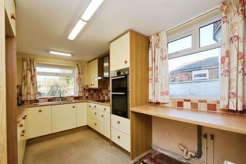 3 bedroom semi-detached house for sale, Lilac Avenue, North Yorkshire YO10