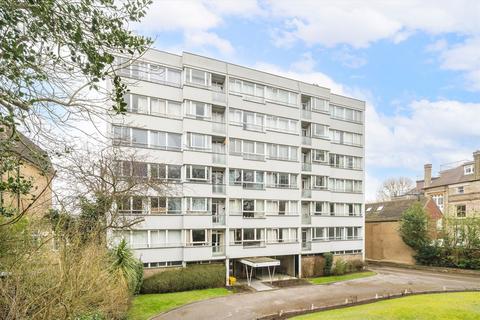 undefined, Putney Hill, London SW15
