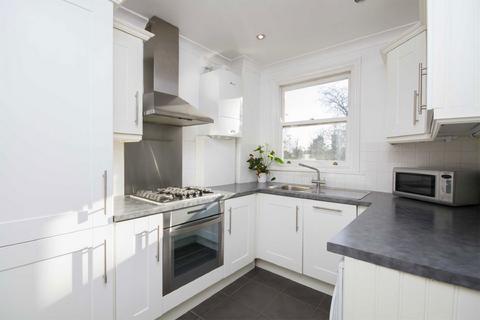 2 bedroom flat to rent, Portinscale Road, London SW15