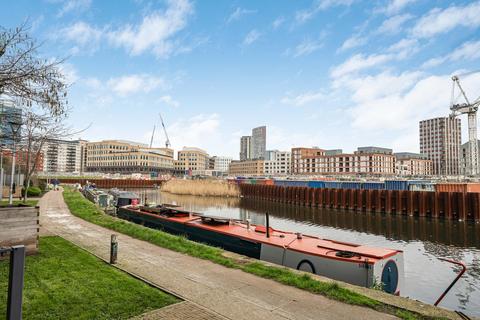 2 bedroom apartment for sale, Carrick Court, Nicholson Square, London E3 3UD
