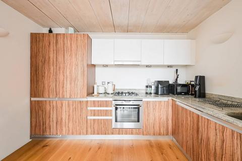 2 bedroom flat for sale, Ecclesbourne Road, De Beauvoir Town, London, N1