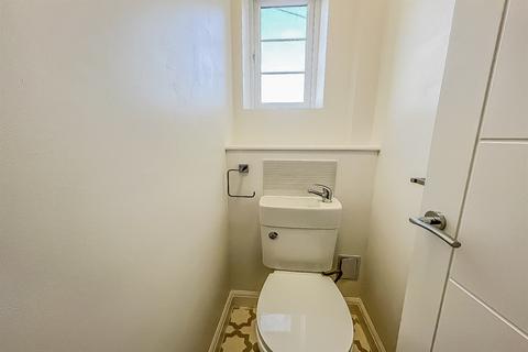 2 bedroom flat to rent, Bell Lane, Hendon NW4