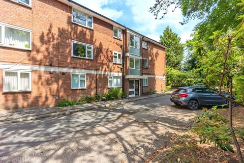 2 bedroom flat for sale, The Homestead, Ashton Lane, Sale, Greater Manchester, M33