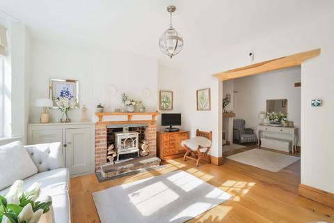 2 bedroom semi-detached house for sale, Mint Lane, Tadworth KT20