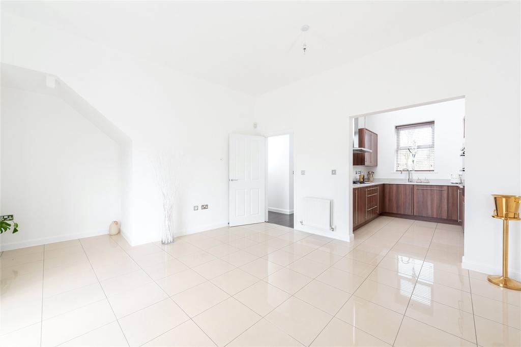 Dining/Family Room
