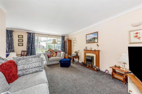 undefined, Chestnut Avenue, Andover