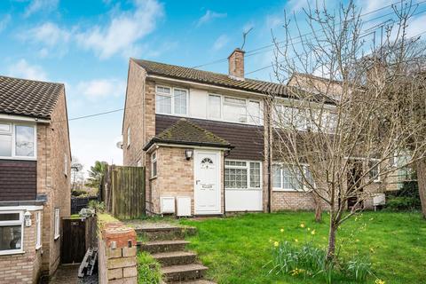 3 bedroom end of terrace house for sale, Dean Garden Rise, High Wycombe HP11