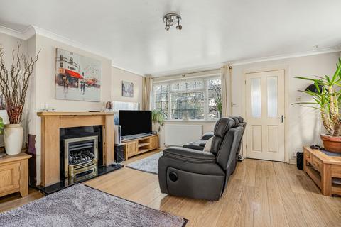 3 bedroom end of terrace house for sale, Dean Garden Rise, High Wycombe HP11