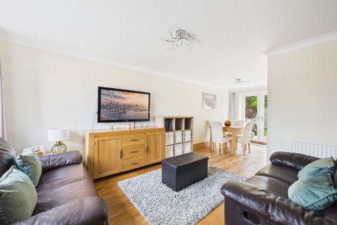 undefined, Coleridge Close, Horsham RH12