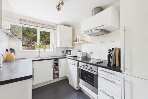 undefined, Coleridge Close, Horsham RH12