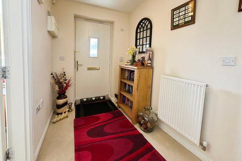 undefined, Leveret Chase, Lincoln LN6