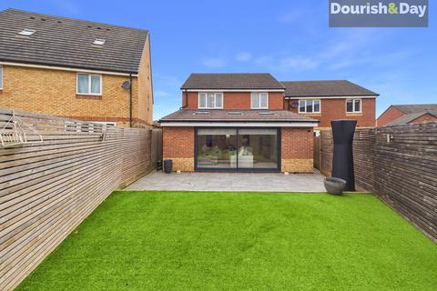 4 bedroom detached house for sale, Paterson Drive, Stafford ST16