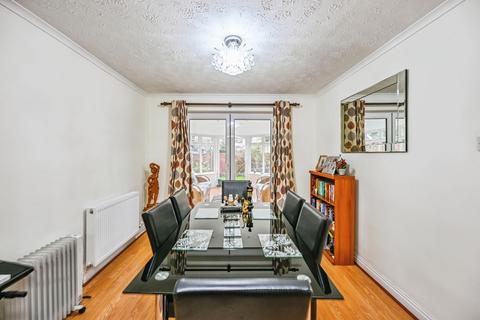 undefined, Maunders Court, Liverpool, Merseyside, L23