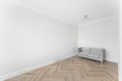 4 bedroom semi-detached house for sale, Great North Way, Hendon, NW4