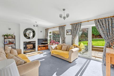 5 bedroom semi-detached house for sale, Dovecote, BUCKINGHAMSHIRE HP17