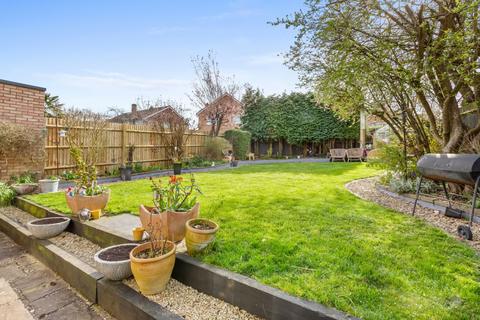 5 bedroom semi-detached house for sale, Dovecote, BUCKINGHAMSHIRE HP17