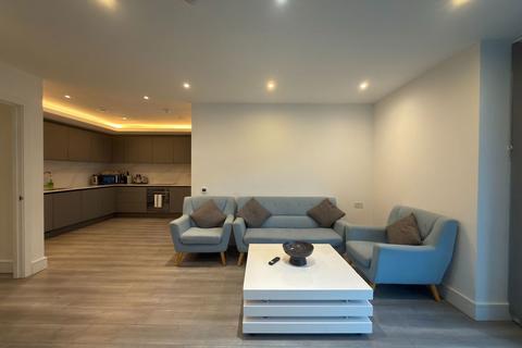 2 bedroom apartment to rent, 2 Harlequinn Avenue, London TW8