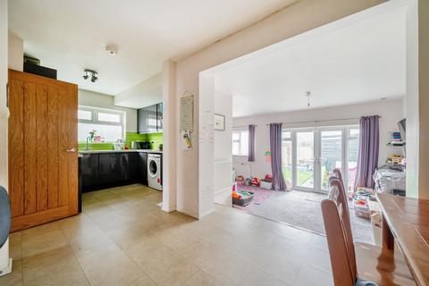2 bedroom bungalow for sale, Cheviot Road, Salvington, Worthing, West Sussex, BN13
