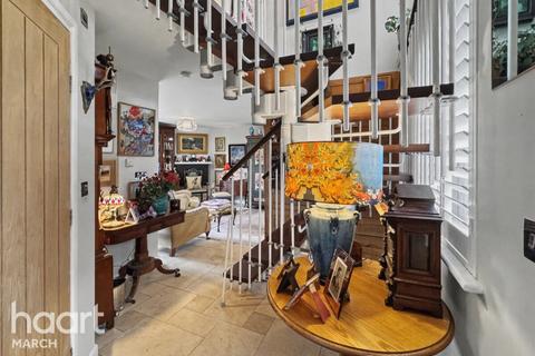 2 bedroom detached house for sale, Church Street, March
