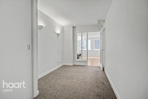 undefined, Park Row, Leeds