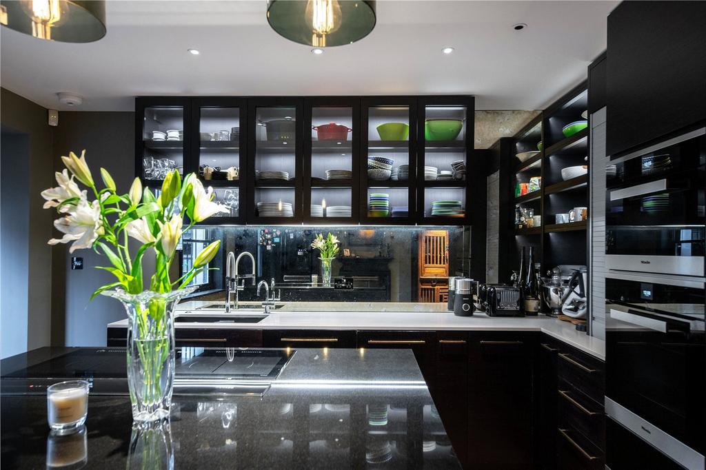 Kitchen 2