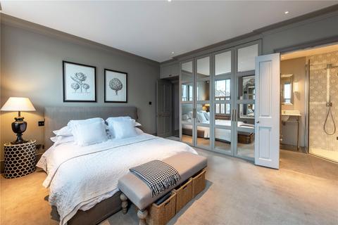 undefined, Abingdon Road, London, W8