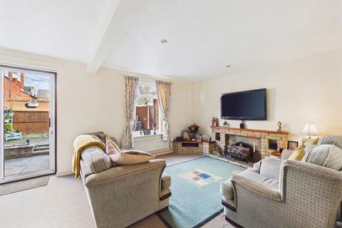3 bedroom terraced house for sale, West Street, Arnold, Nottingham