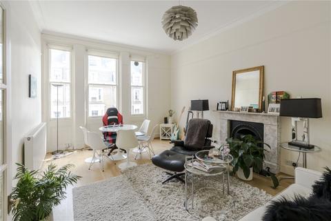 2 bedroom flat to rent, Bina Gardens London SW5